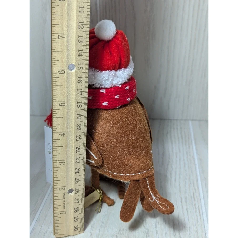 Wondershop Featherly Friends Snap Brown Bird Figure red hat scarf 2023 Xmas